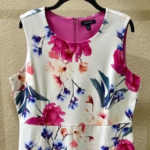 Lands'End Ladies summerdress,  white pink purple flower pattern, size 14